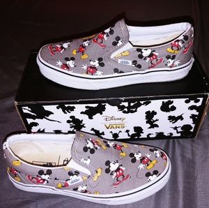 Vans Limited Edition Disney Classic Slip on
